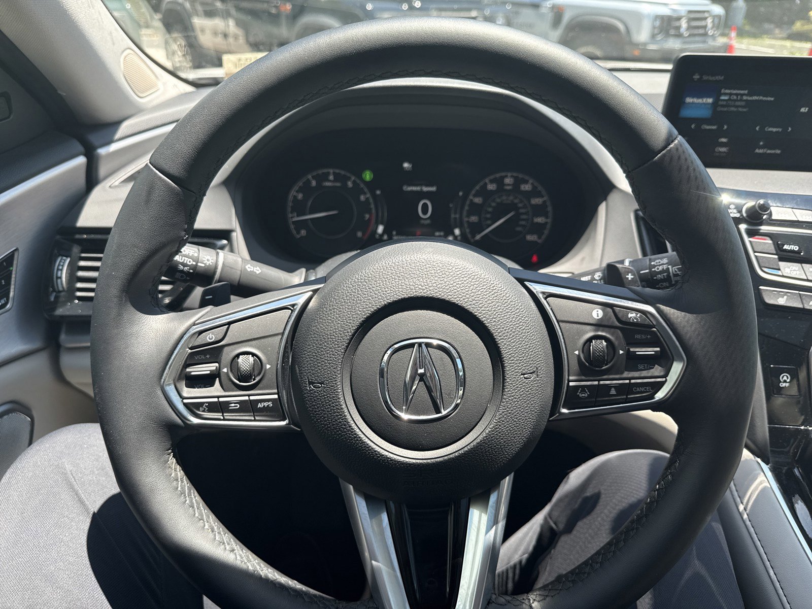 Used 2025 Acura RDX SH-AWD w/ Technology Package image 16