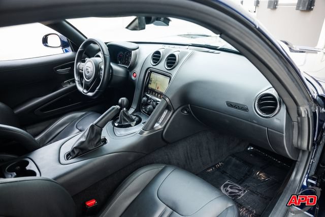 Used 2014 SRT Viper SRT-10 w/ Exterior Carbon Fiber Package RWD image 22