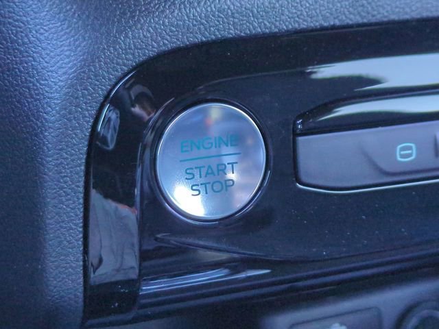 Certified 2025 Ford Escape ST-Line w/ Equipment Group 301A FWD image 28
