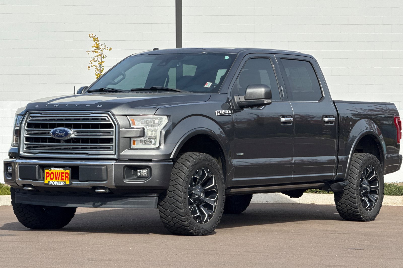 Used 2017 Ford F150 Limited w/ Trailer Tow Package AWD/4WD image 8