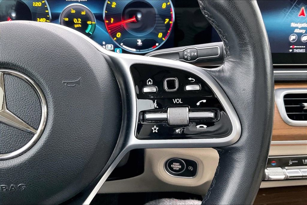 Used 2022 Mercedes-Benz GLE 350 4MATIC image 11