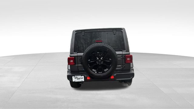 Used 2025 Jeep Wrangler Unlimited Sahara w/ Safety Group image 35