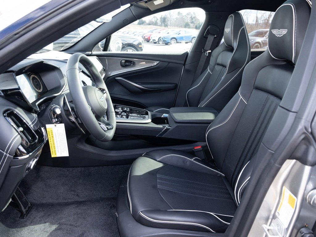 New 2025 Aston Martin DBX 707 image 19