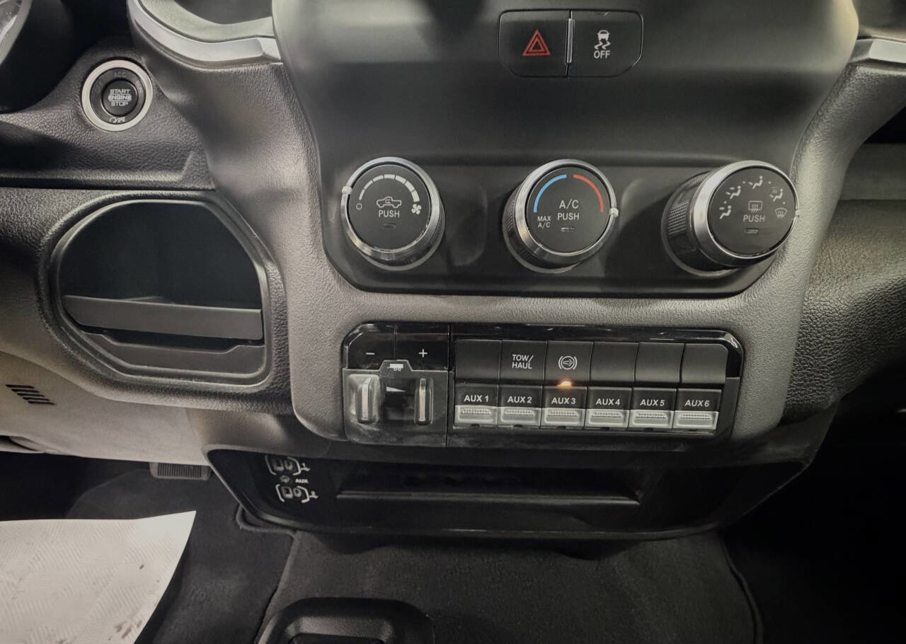 Used 2024 RAM 3500 SLT w/ Quick Order Package 2YG SLT image 52