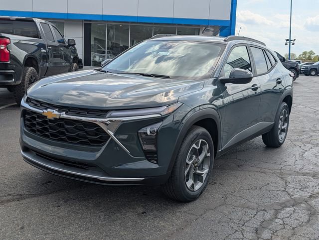 New 2026 Chevrolet Trax LT w/ Driver Confidence Package image 3