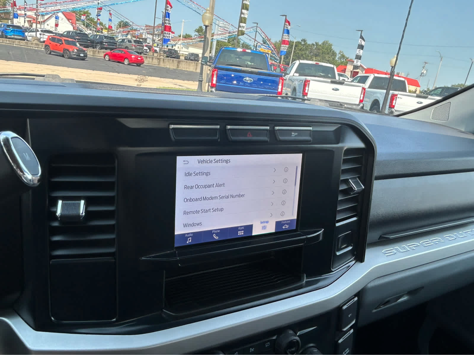Used 2023 Ford F350 XLT w/ Snow Plow/Camper Package AWD/4WD image 28