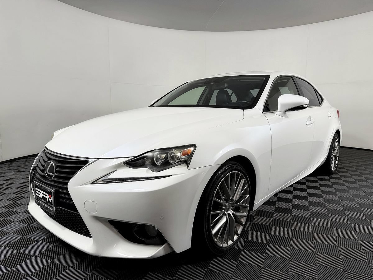 Used 2014 Lexus IS 250 w/ Luxury Package w/Gray Wood RWD image 2
