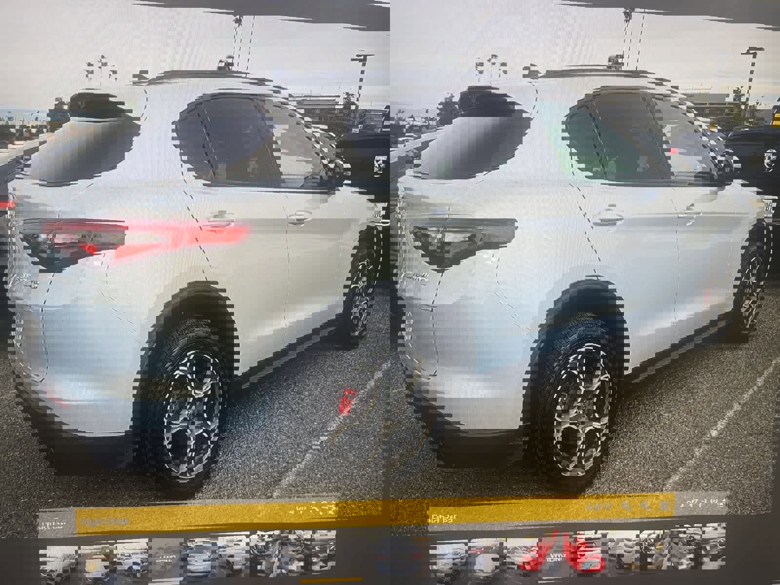 Used 2022 Alfa Romeo Stelvio Sprint image 3