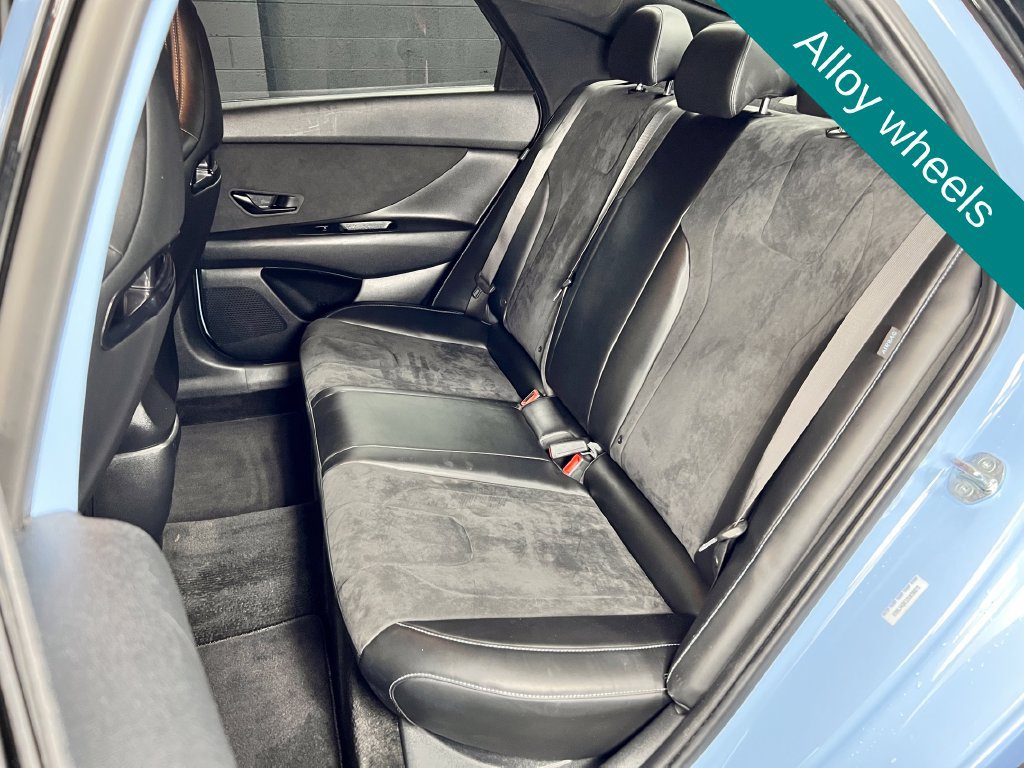 Used 2025 Hyundai Elantra N FWD image 17