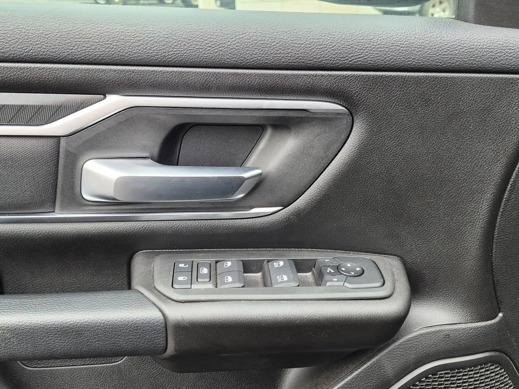 Used 2025 RAM 1500 Big Horn AWD/4WD image 11