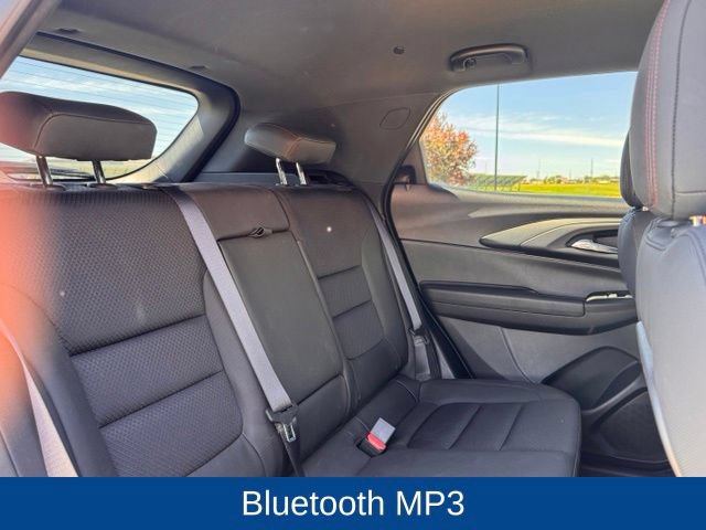 Used 2023 Chevrolet TrailBlazer RS AWD/4WD image 29