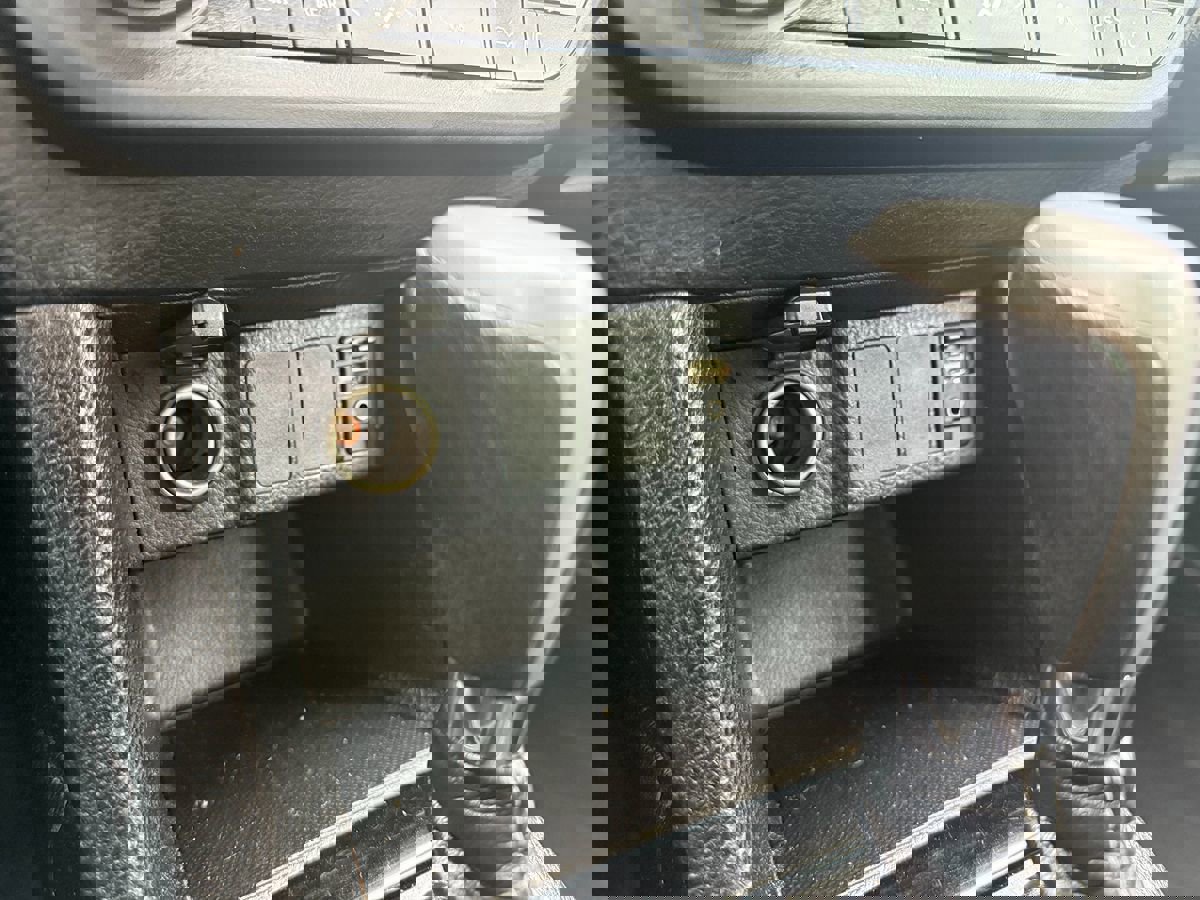 Used 2014 Toyota Corolla S image 21