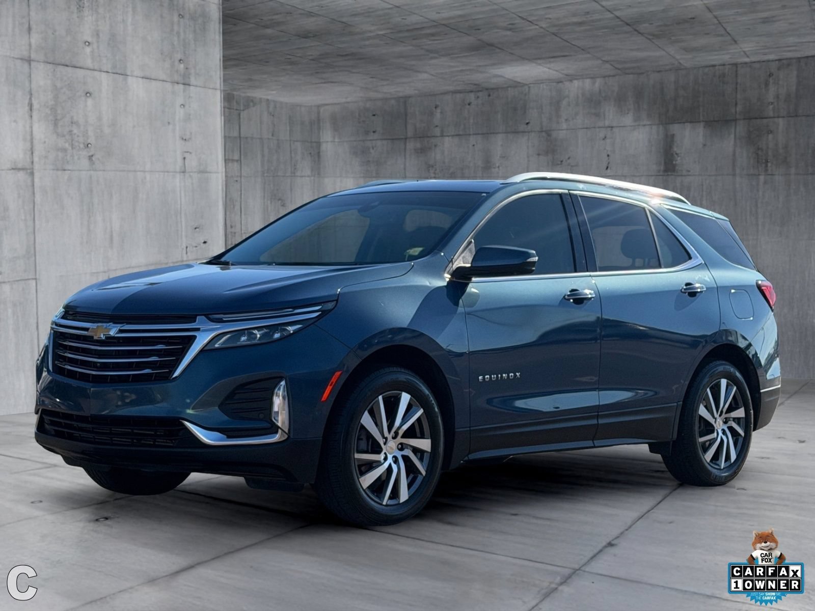Certified 2024 Chevrolet Equinox Premier AWD/4WD image 2