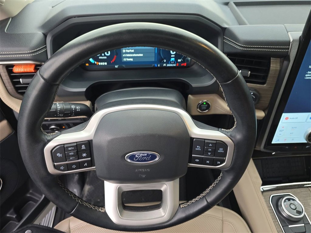 Used 2024 Ford Expedition Max Limited image 17