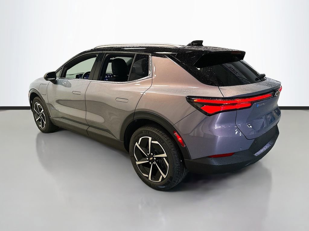 New 2026 Chevrolet Equinox EV LT image 6