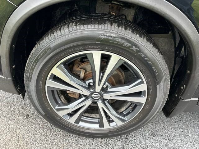 Used 2019 Nissan Rogue AWD image 58
