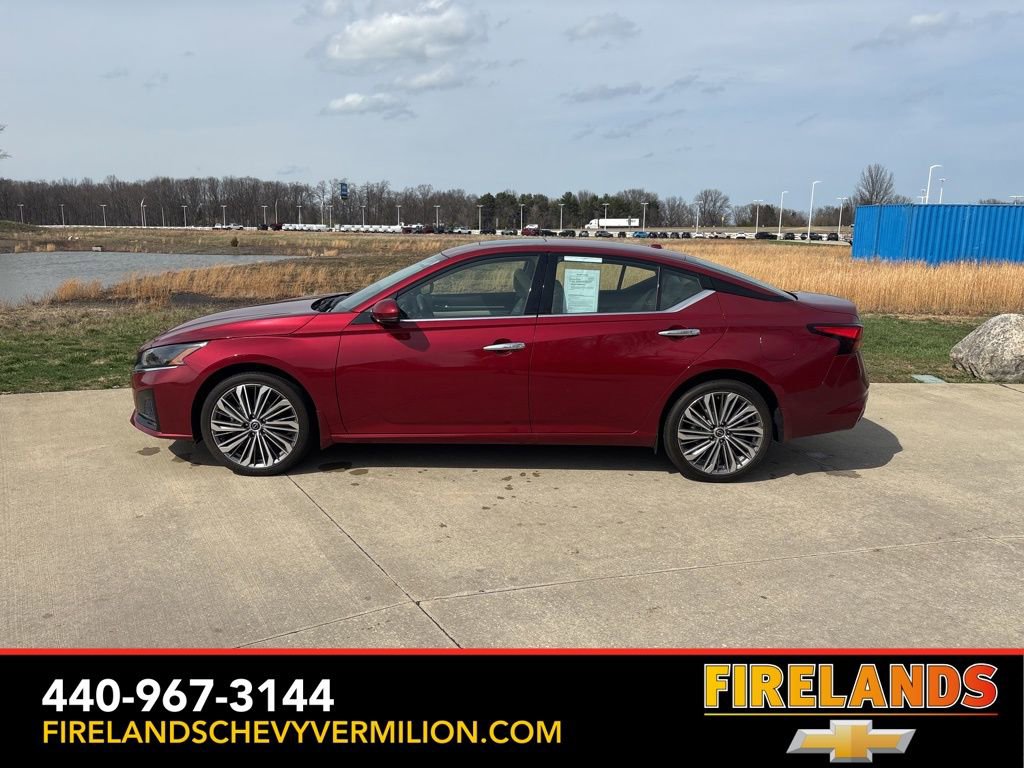 Used 2023 Nissan Altima 2.5 SL image 6