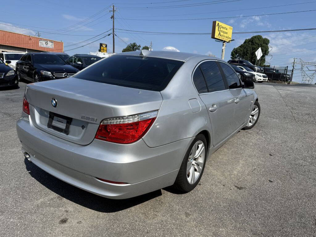 Used 2010 BMW 528i Sedan RWD image 4