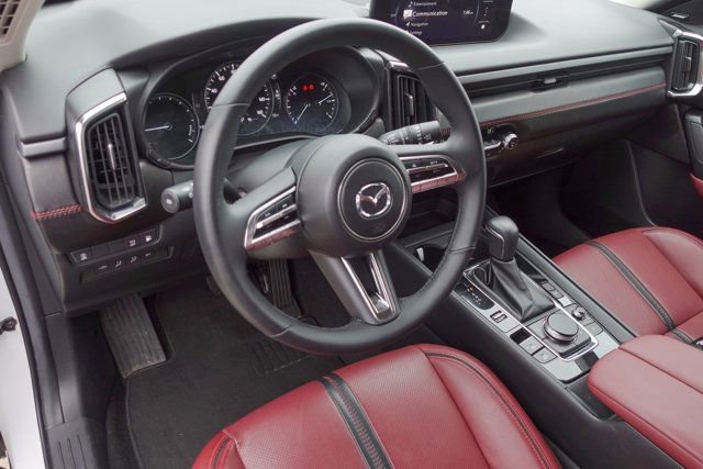 Certified 2025 MAZDA CX-50 2.5 Hybrid w/ Premium Plus Pkg AWD/4WD image 9