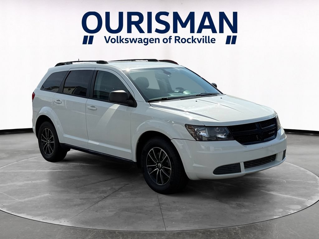 Used 2018 Dodge Journey SE w/ Blacktop Package
