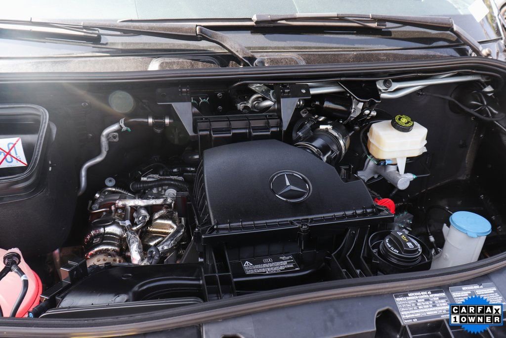 Used 2023 Mercedes-Benz Sprinter 2500 image 13