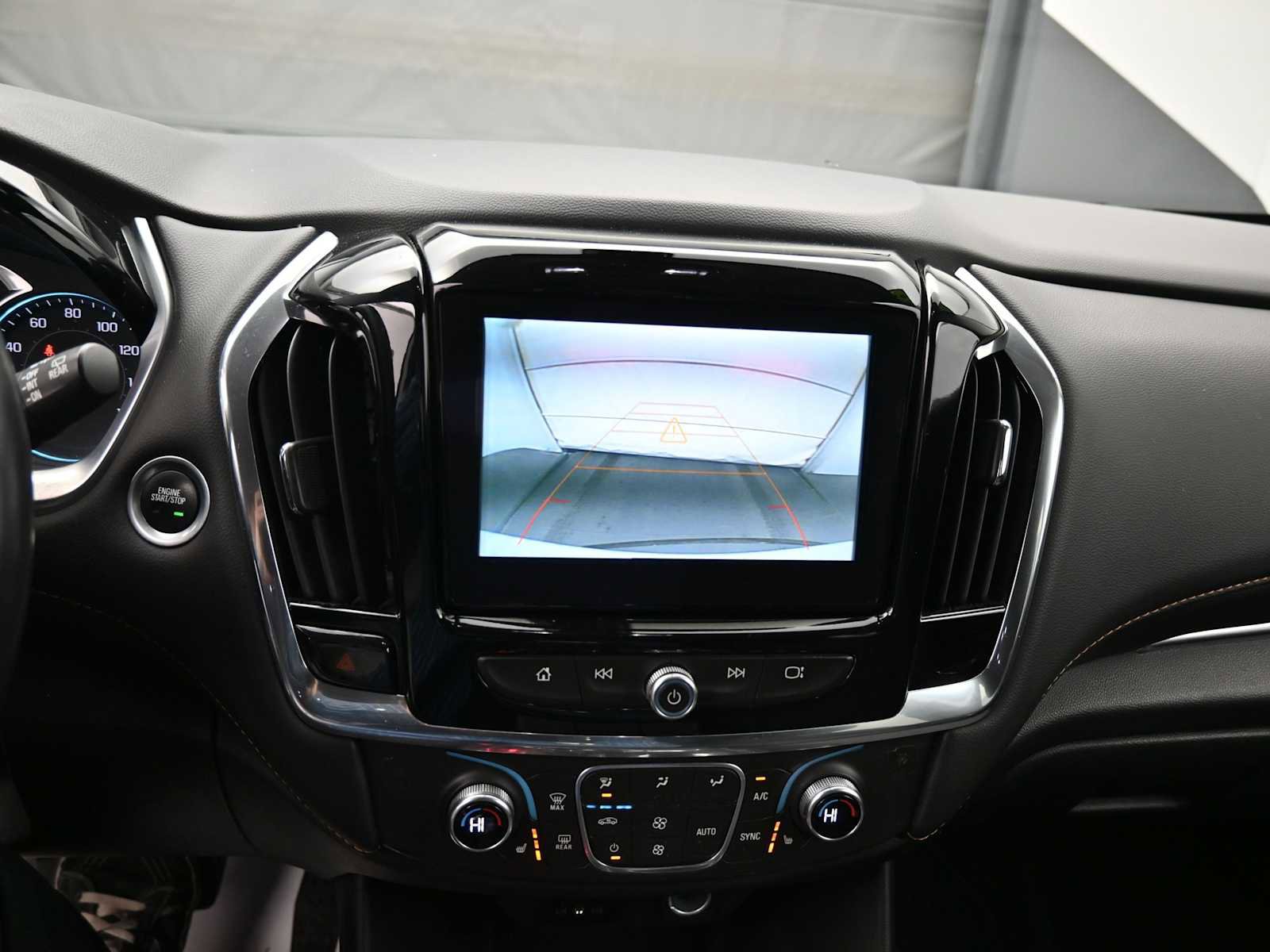 Used 2018 Chevrolet Traverse LT w/ LPO, Floor Liner Package image 8