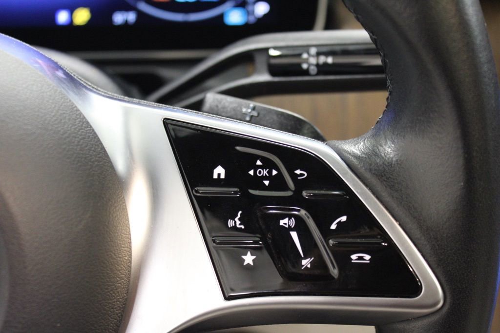 Used 2022 Mercedes-Benz C 300 Sedan w/ Exclusive Trim Package image 24