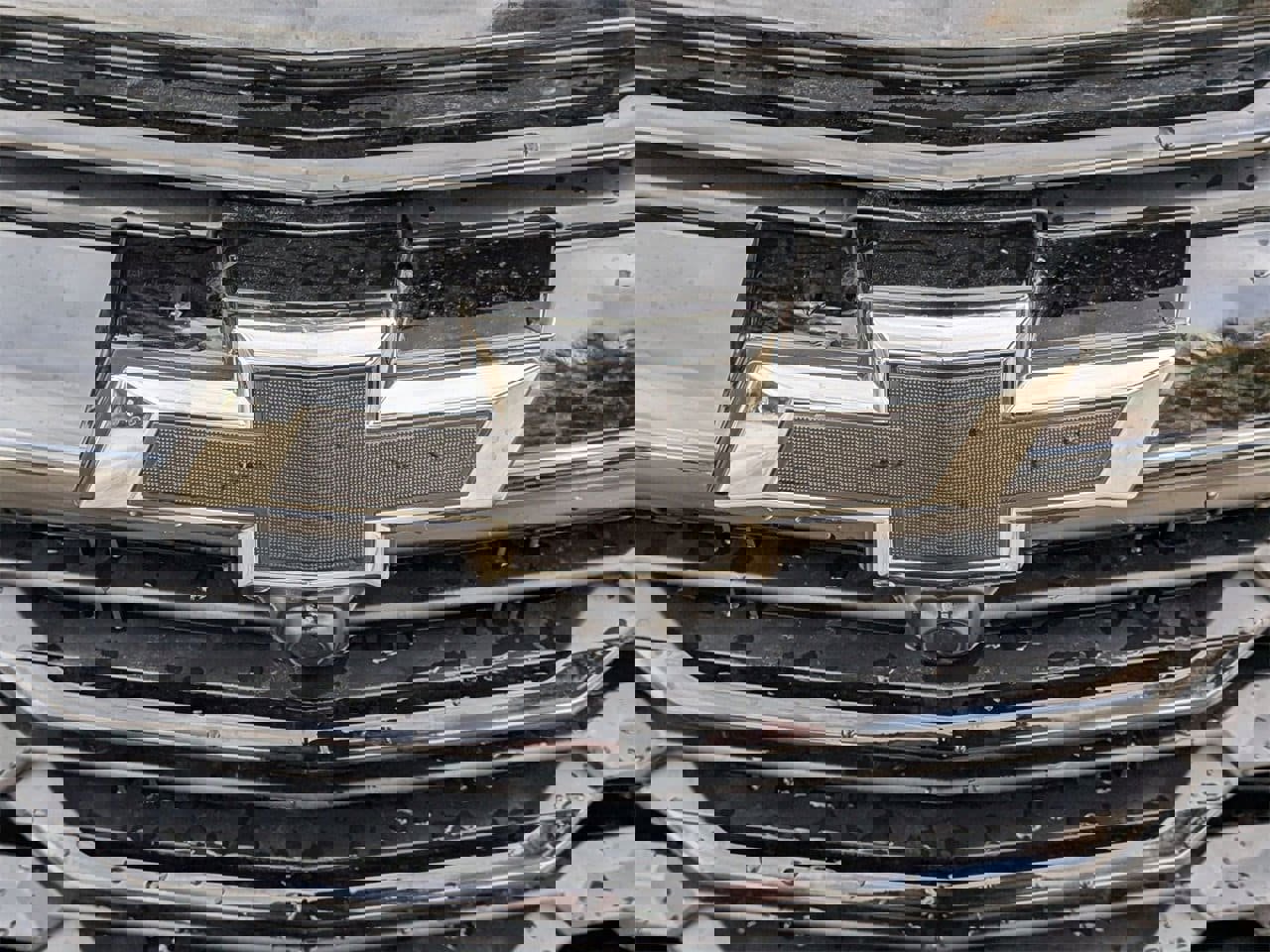 Used 2026 Chevrolet Equinox LT w/ Midnight Edition image 5