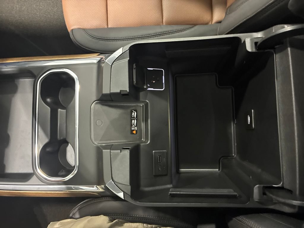 New 2026 Chevrolet Silverado 2500 High Country w/ High Country Premium Package AWD/4WD image 40