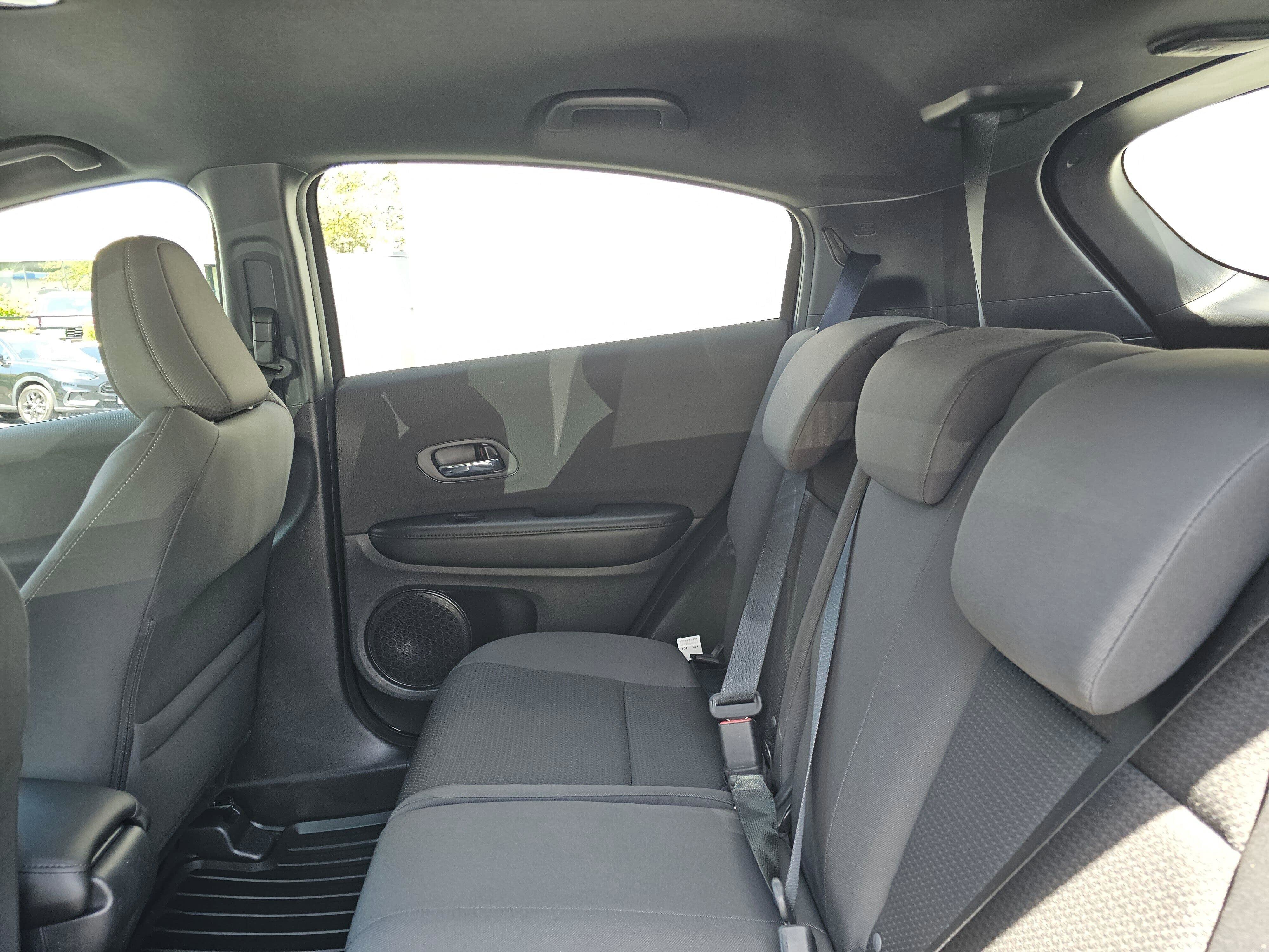 Used 2021 Honda HR-V Sport image 20