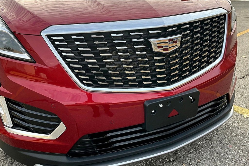 Used 2021 Cadillac XT5 Premium Luxury image 28