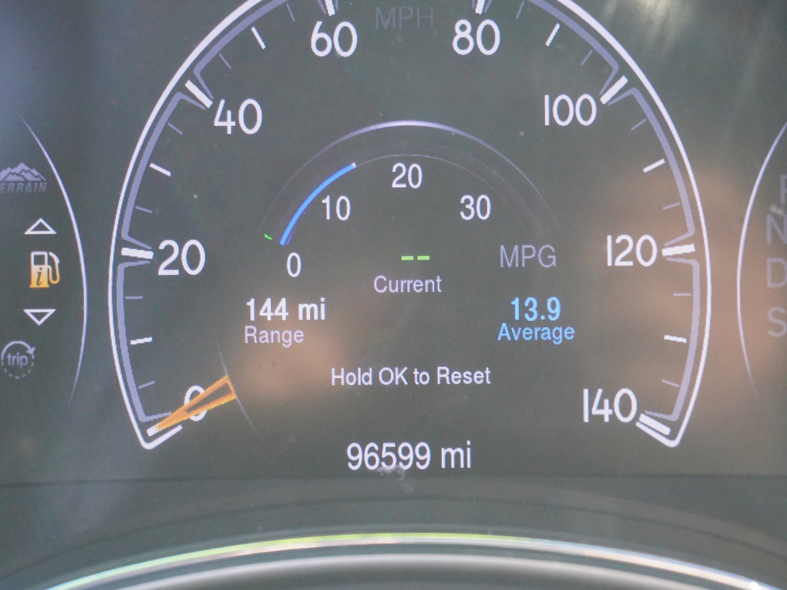 Used 2015 Jeep Grand Cherokee Overland image 26