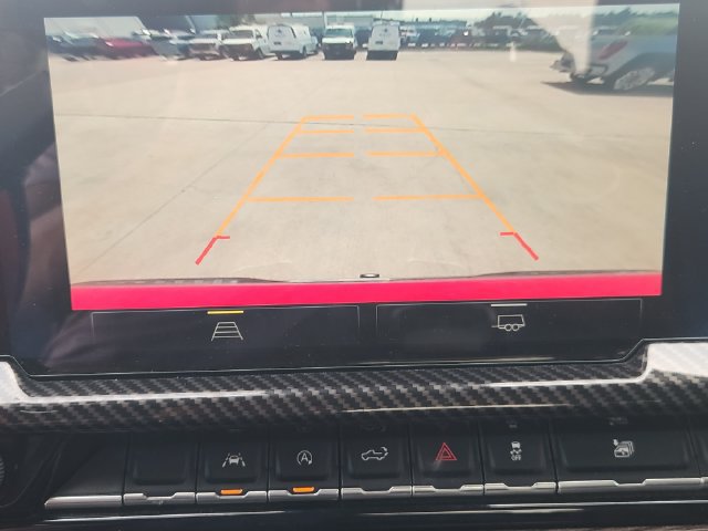 Used 2022 Chevrolet Silverado 1500 LT w/ Protection Package RWD image 16