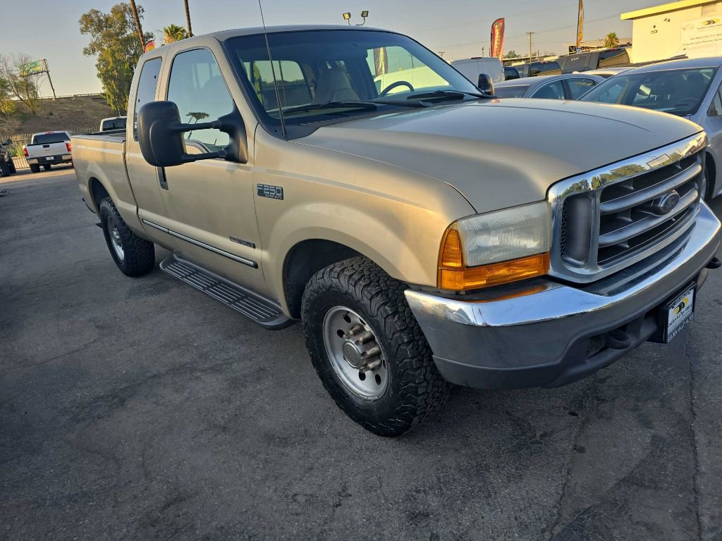 Used 2000 Ford F250 2WD SuperCab Super Duty image 2
