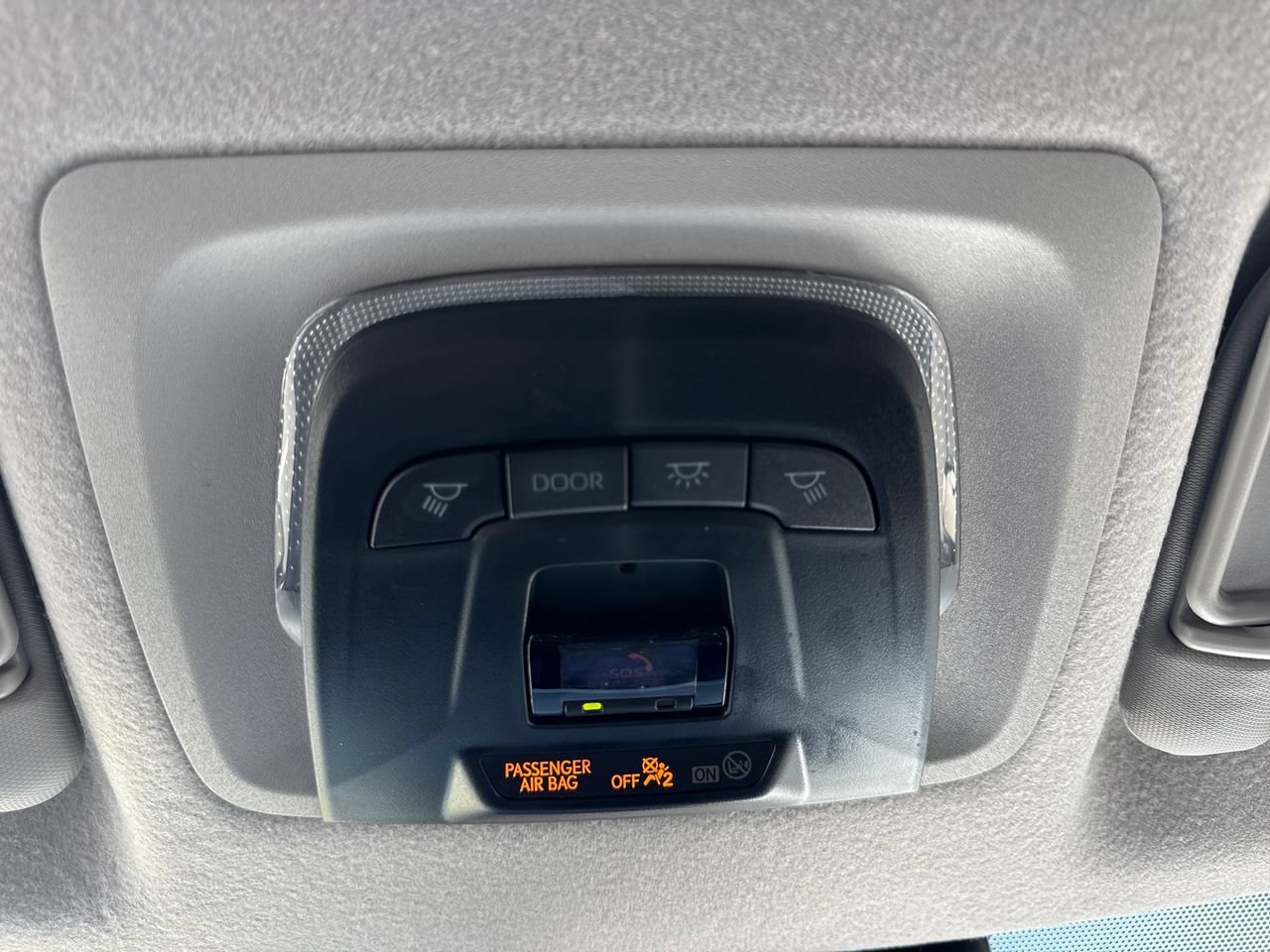 Used 2024 Toyota Corolla Cross LE FWD image 26