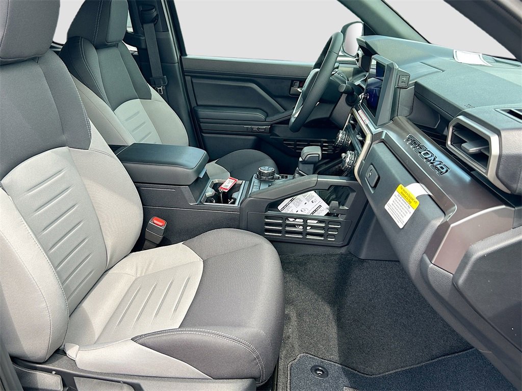 New 2025 Toyota Tacoma TRD Off-Road image 25