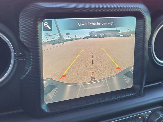 Used 2020 Jeep Gladiator Overland image 18