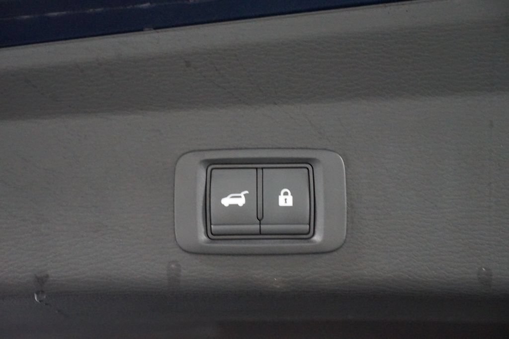 Used 2025 Mitsubishi Outlander SE AWD/4WD image 37