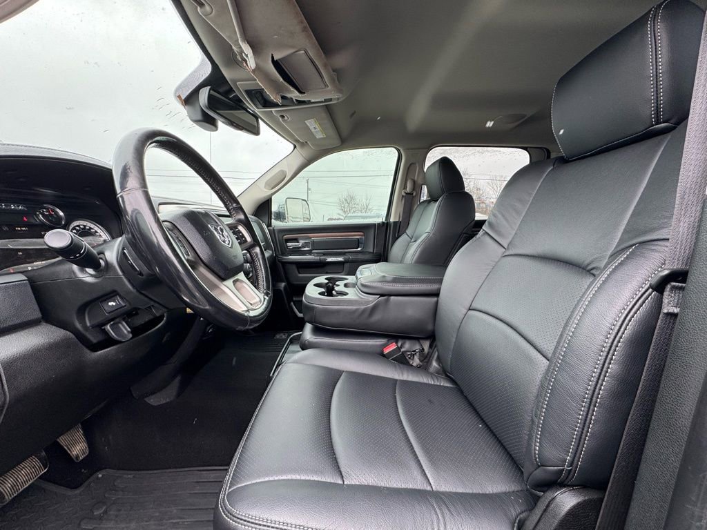 Used 2018 RAM 1500 Laramie image 14