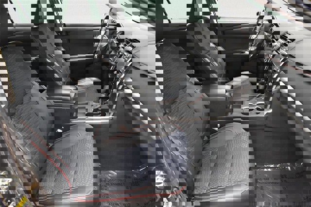 Used 2015 Toyota Camry image 21