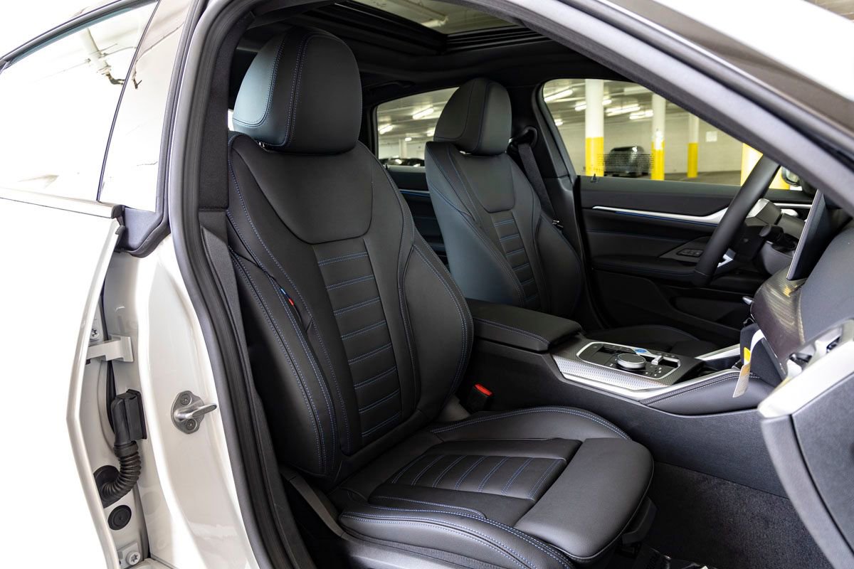 New 2026 BMW i4 M60 w/ Premium Package image 33