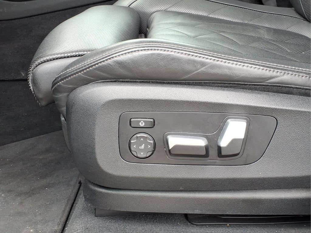 Used 2023 BMW X5 xDrive45e AWD/4WD image 17