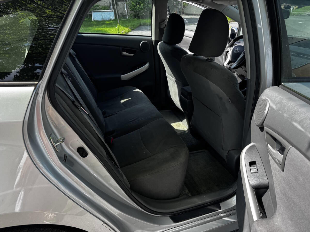 Used 2010 Toyota Prius Three image 9