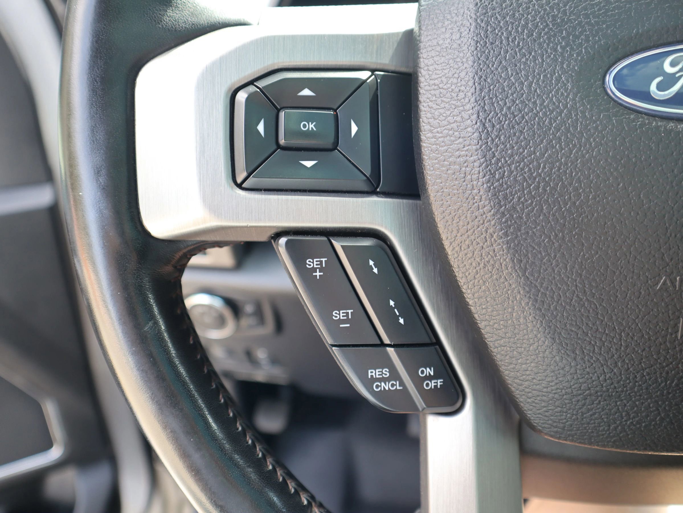 Used 2019 Ford F450 Platinum image 22