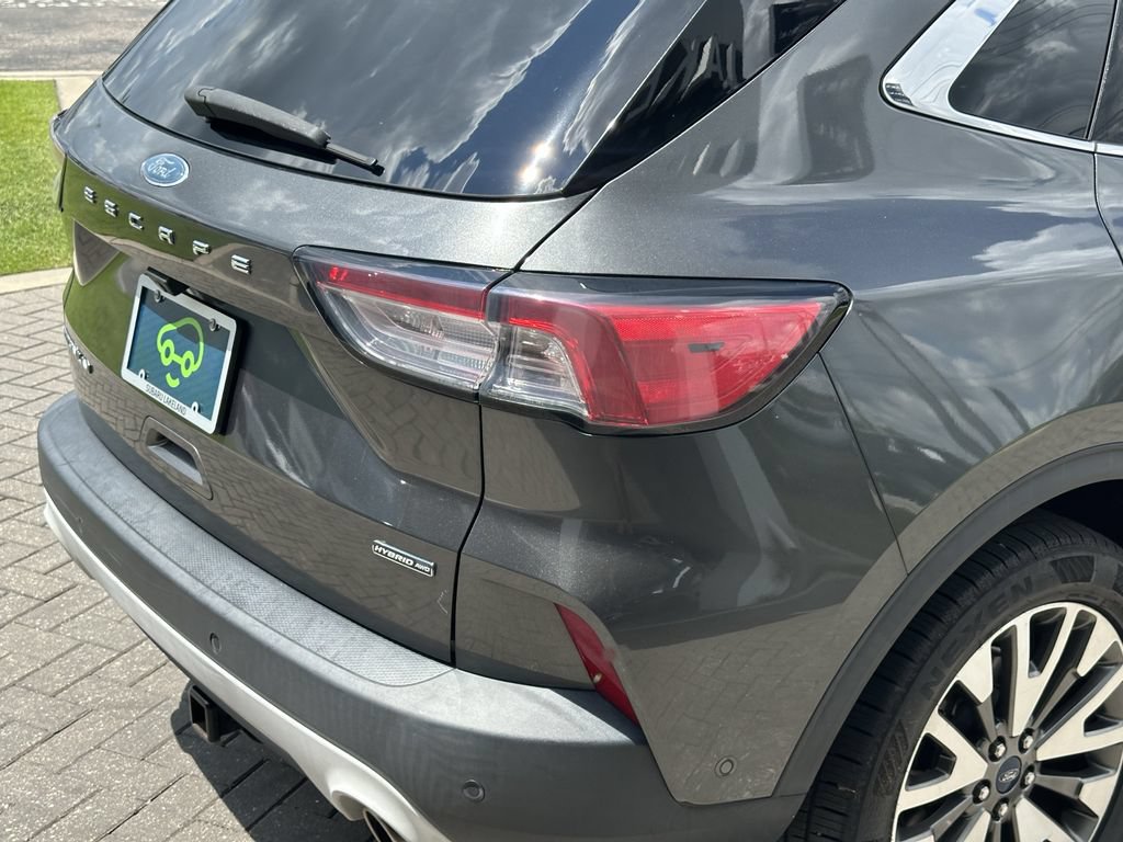Used 2020 Ford Escape Titanium AWD/4WD image 11