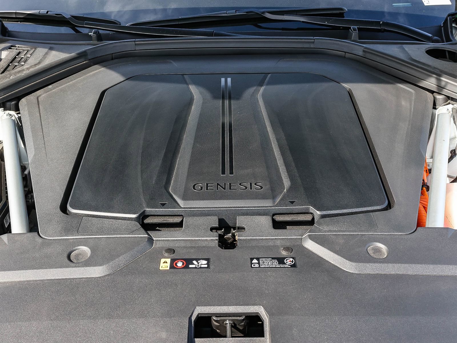 Used 2025 Genesis Electrified GV70 Advanced image 12