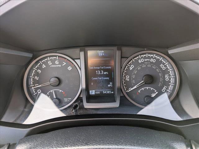 Used 2016 Toyota Tacoma TRD Off-Road w/ Premium & Technology Package image 12