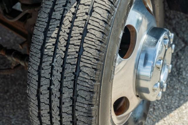 Used 2008 Ford F350 XLT RWD image 16