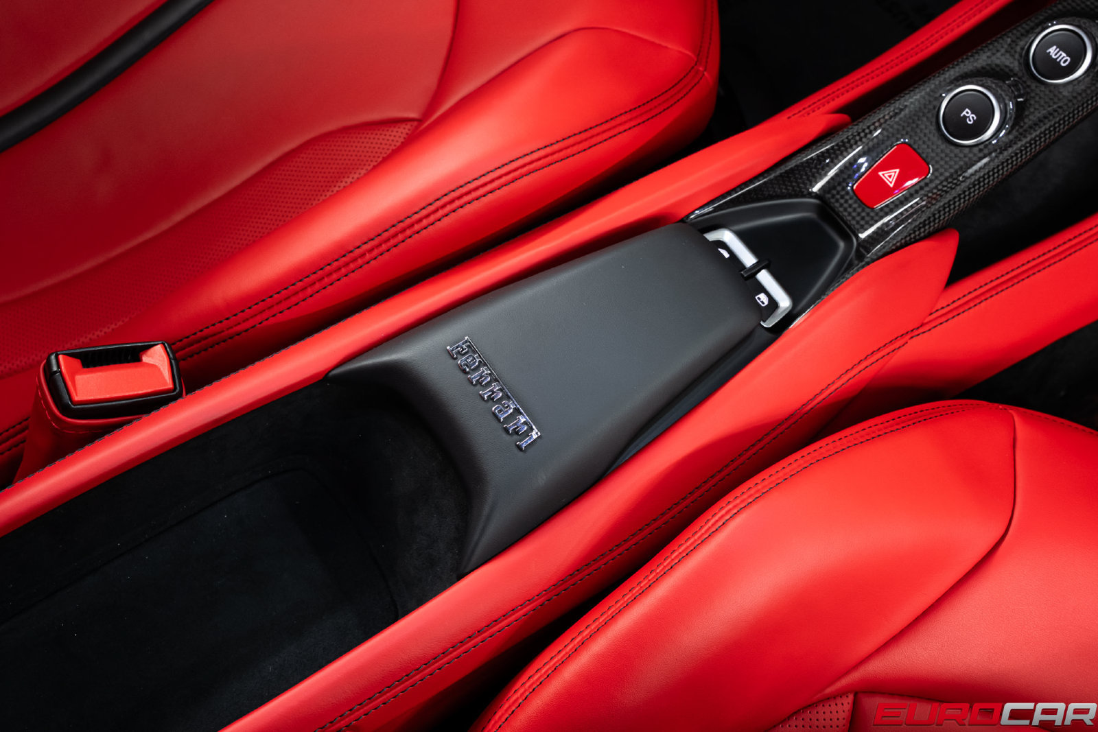 Used 2020 Ferrari F8 Tributo RWD image 44