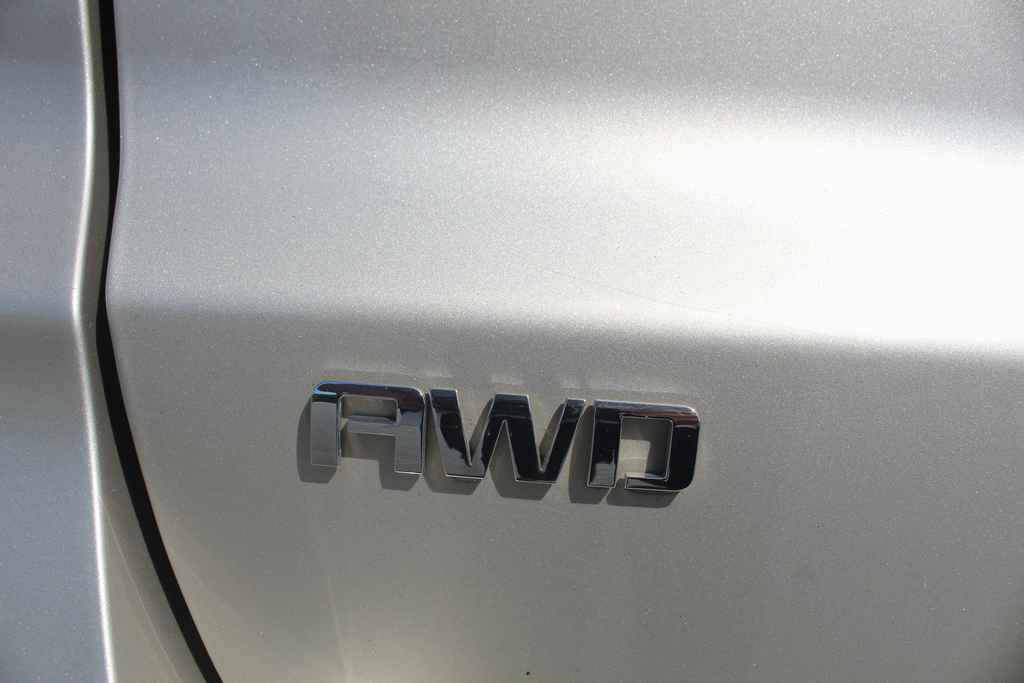 Used 2016 Chevrolet Traverse LT w/ Traveler's Package AWD/4WD image 7